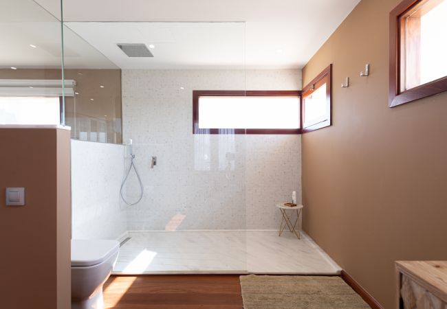 Villa em Antigua - Fuerteventura - HomeForGuest Casa Atlanntes: piscina climatizada, jardín de 4000m² - HomeForGuest  Villa em Antigua - Fuerteventura - HomeForGuest Casa Atlanntes: piscina climatizada, jardín de 4000m² - HomeForGuest