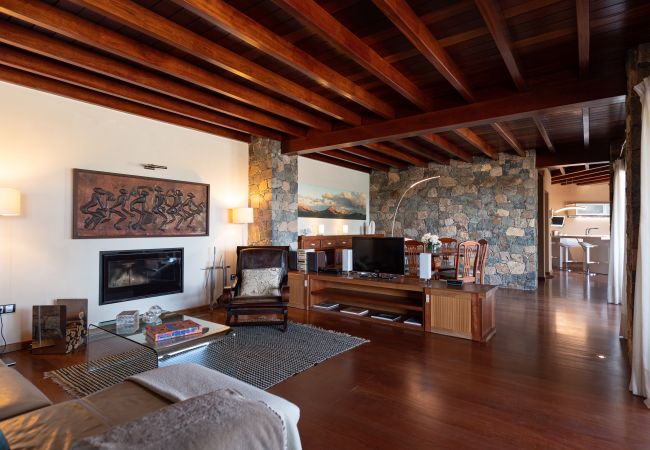 Villa em Antigua - Fuerteventura - HomeForGuest Casa Atlanntes: piscina climatizada, jardín de 4000m² - HomeForGuest  Villa em Antigua - Fuerteventura - HomeForGuest Casa Atlanntes: piscina climatizada, jardín de 4000m² - HomeForGuest