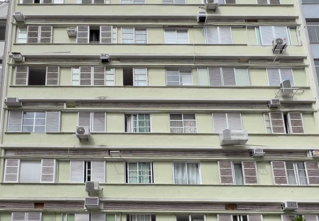 Apartamento em Rio de Janeiro - 6 minutos da praia de Ipanema e próximo do metrô | J801 Apartamento em Rio de Janeiro - 6 minutos da praia de Ipanema e próximo do metrô | J801