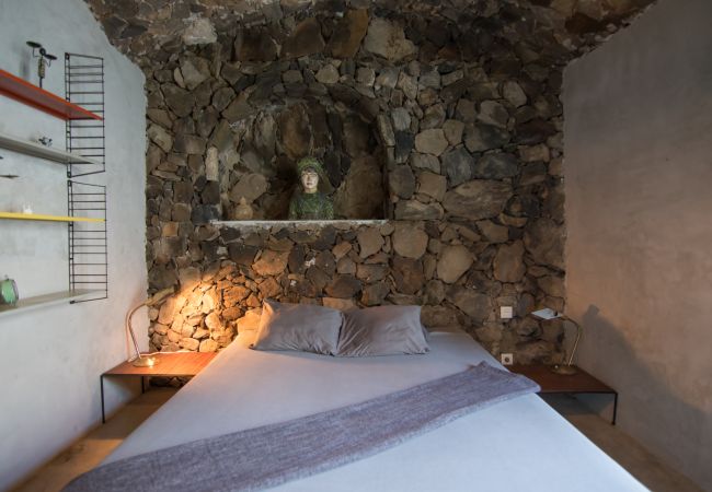 Apartamento em Arico - HomeForGuest NextDoor Oasis: frente al mar, terraza, piscina natural- HomeForGuest Apartamento em Arico - HomeForGuest NextDoor Oasis: frente al mar, terraza, piscina natural- HomeForGuest