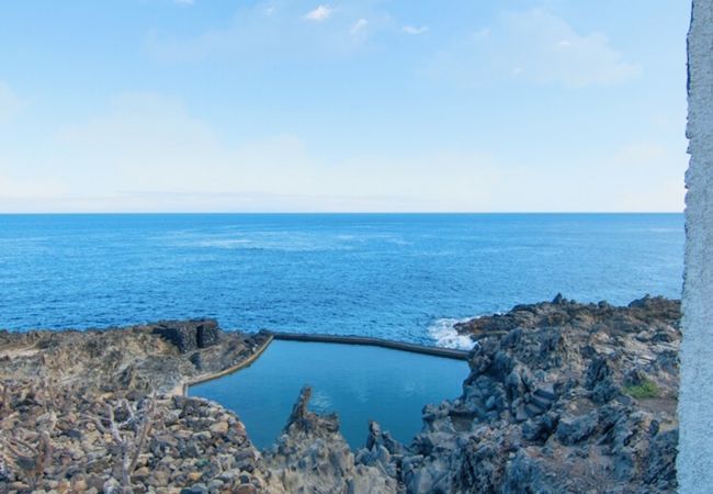 Apartamento em Arico - HomeForGuest NextDoor Oasis: frente al mar, terraza, piscina natural- HomeForGuest Apartamento em Arico - HomeForGuest NextDoor Oasis: frente al mar, terraza, piscina natural- HomeForGuest