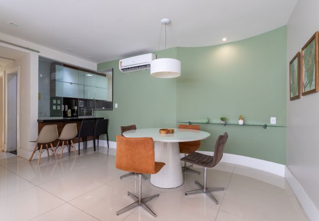 Apartamento em Rio de Janeiro - 2 minutos da praia de Copacabana | SL1001 Apartamento em Rio de Janeiro - 2 minutos da praia de Copacabana | SL1001