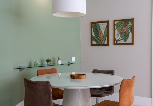 Apartamento em Rio de Janeiro - 2 minutos da praia de Copacabana | SL1001 Apartamento em Rio de Janeiro - 2 minutos da praia de Copacabana | SL1001