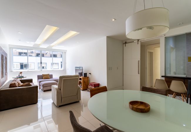 Apartamento em Rio de Janeiro - 2 minutos da praia de Copacabana | SL1001 Apartamento em Rio de Janeiro - 2 minutos da praia de Copacabana | SL1001