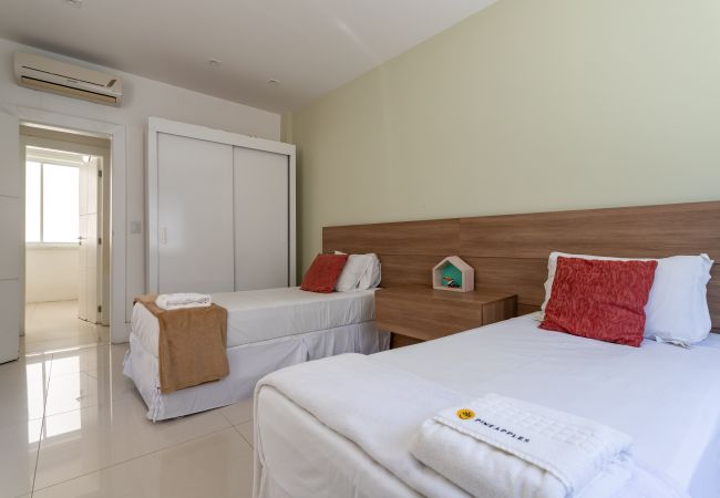 Apartamento em Rio de Janeiro - 2 minutos da praia de Copacabana | SL1001 Apartamento em Rio de Janeiro - 2 minutos da praia de Copacabana | SL1001