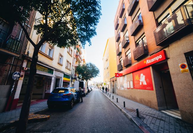 Apartamento em Madrid - Apartamento O'Donnell-Gregorio Marañón Temporal Apartamento em Madrid - Apartamento O'Donnell-Gregorio Marañón Temporal
