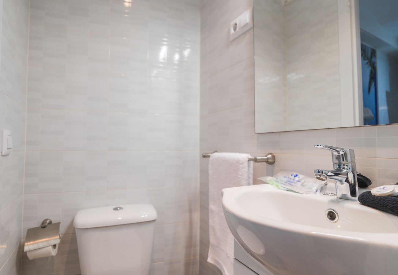 Apartamento em Madrid - Apartamento O'Donnell-Gregorio Marañón Temporal Apartamento em Madrid - Apartamento O'Donnell-Gregorio Marañón Temporal