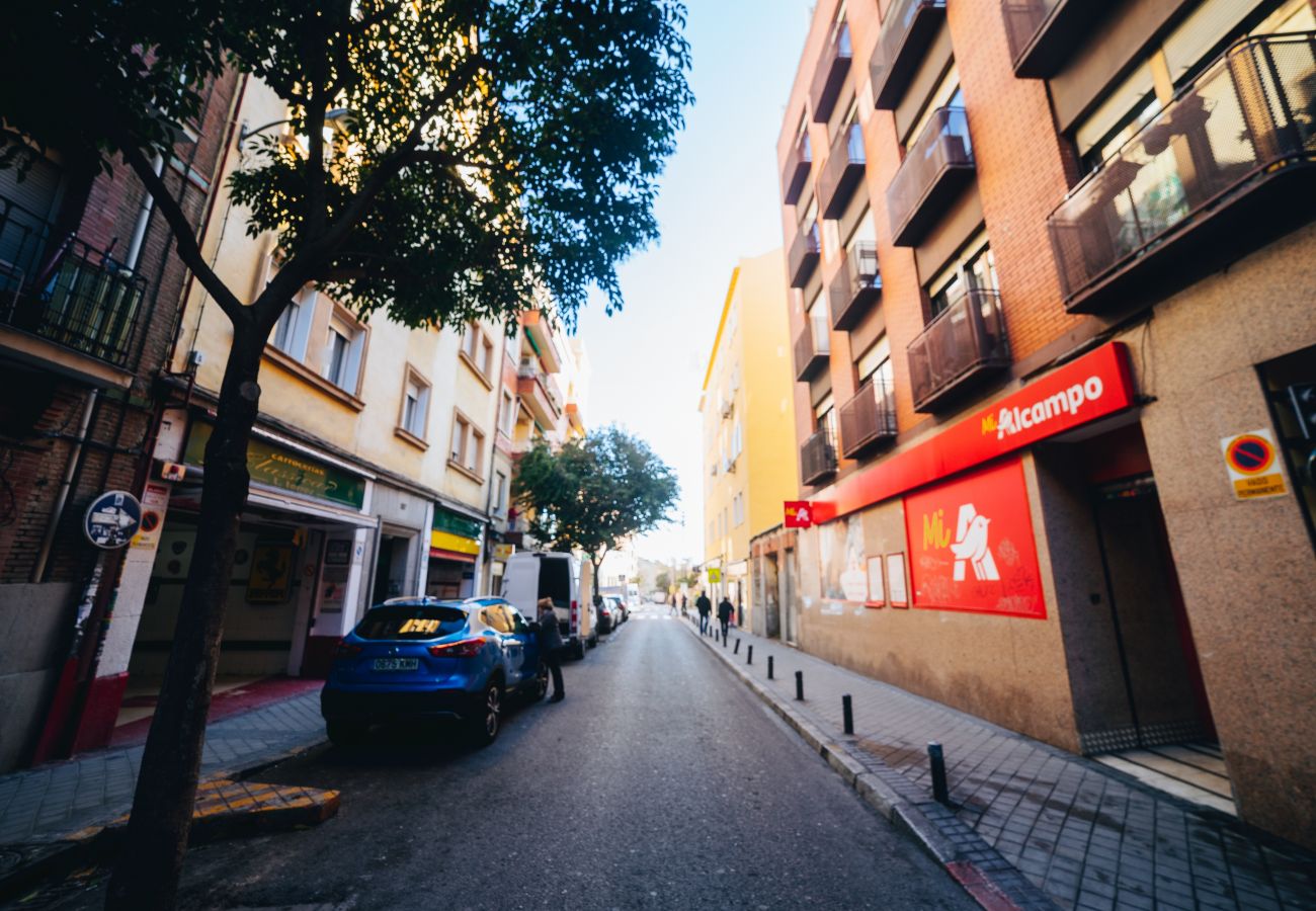 Apartamento em Madrid - Apartamento O'Donnell-Gregorio Marañón Temporal Apartamento em Madrid - Apartamento O'Donnell-Gregorio Marañón Temporal
