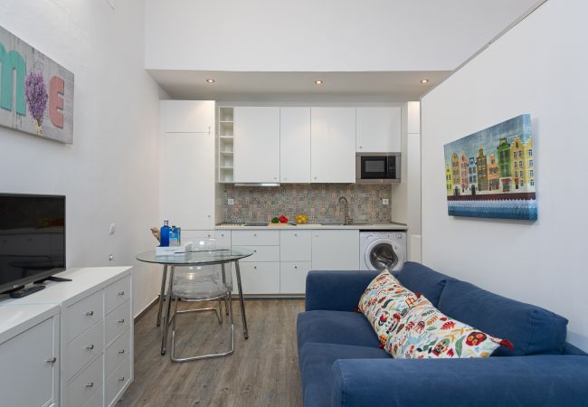 Casa em Arucas - HomeForGuest Acogedor Loft con Parking junto a la Catedral de Arucas Casa em Arucas - HomeForGuest Acogedor Loft con Parking junto a la Catedral de Arucas