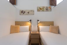 Casa em Arucas - HomeForGuest Acogedor Loft con Parking junto a la Catedral de Arucas