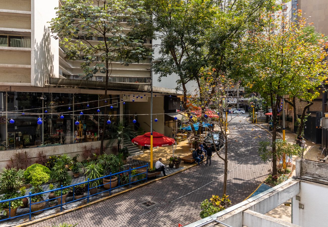 Estúdio em São Paulo - STUDIO COMPLETO NA RUA MAIS CHARMOSA DO CENTRO  Estúdio em São Paulo - STUDIO COMPLETO NA RUA MAIS CHARMOSA DO CENTRO