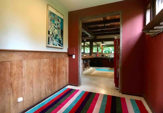 Casa em Ilhabela - Loft charmoso c/ wi-fi perto da praia em Ilhabela Casa em Ilhabela - Loft charmoso c/ wi-fi perto da praia em Ilhabela