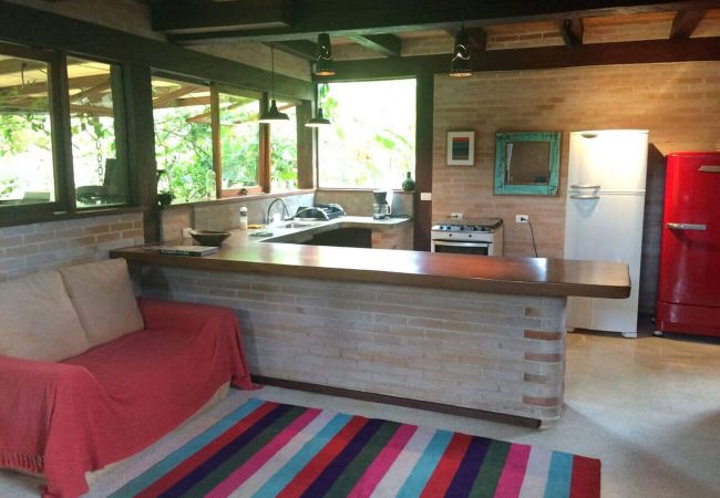 Casa em Ilhabela - Loft charmoso c/ wi-fi perto da praia em Ilhabela Casa em Ilhabela - Loft charmoso c/ wi-fi perto da praia em Ilhabela