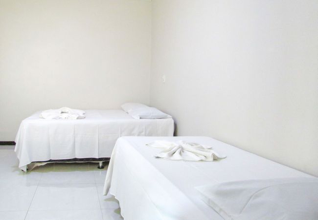 Apartamento em Porto Seguro - Apto 2 c/ piscina e wi-fi a 150 m da praia Mundaí Apartamento em Porto Seguro - Apto 2 c/ piscina e wi-fi a 150 m da praia Mundaí