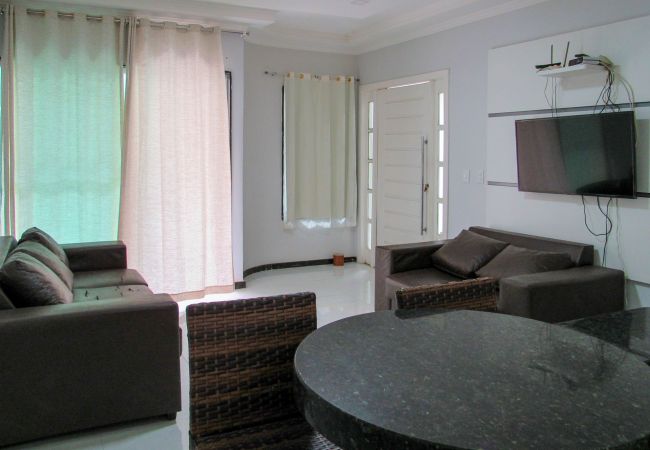 Apartamento em Porto Seguro - Apto 2 c/ piscina e wi-fi a 150 m da praia Mundaí Apartamento em Porto Seguro - Apto 2 c/ piscina e wi-fi a 150 m da praia Mundaí