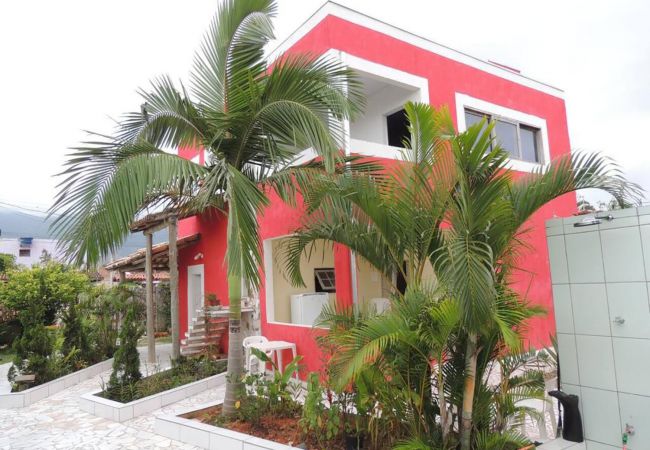 Quarto em Caraguatatuba - Suíte 9 com wifi a 4 min da praia em Caraguatatuba Quarto em Caraguatatuba - Suíte 9 com wifi a 4 min da praia em Caraguatatuba