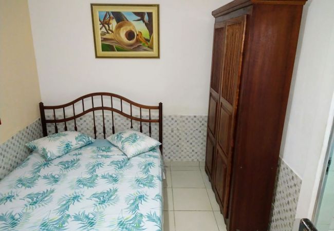 Quarto em Caraguatatuba - Suíte 10 com wifi a 4 min da praia em Caraguá Quarto em Caraguatatuba - Suíte 10 com wifi a 4 min da praia em Caraguá