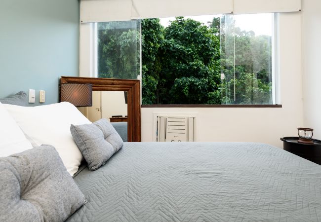 Apartamento em Rio de Janeiro - Sossego em Copa | Vista arborizada | BR1009 Apartamento em Rio de Janeiro - Sossego em Copa | Vista arborizada | BR1009