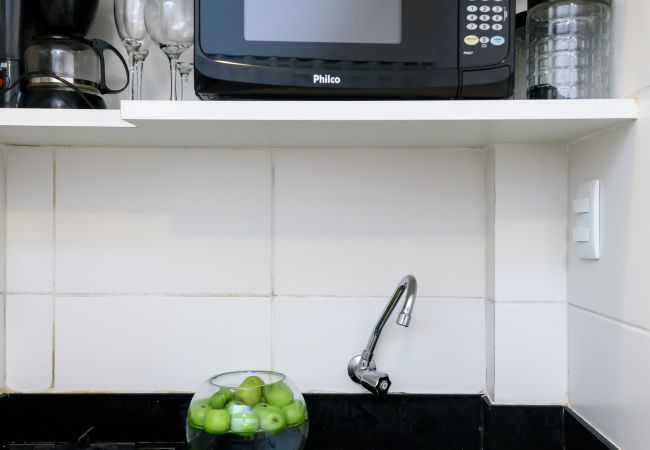Apartamento em Rio de Janeiro - Sossego em Copa | Vista arborizada | BR1009 Apartamento em Rio de Janeiro - Sossego em Copa | Vista arborizada | BR1009