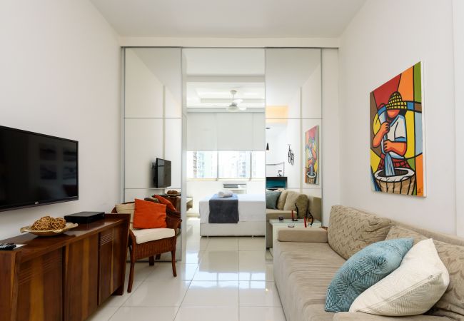 Apartamento em Rio de Janeiro - 450 metros da praia do Leme | PI903 Apartamento em Rio de Janeiro - 450 metros da praia do Leme | PI903