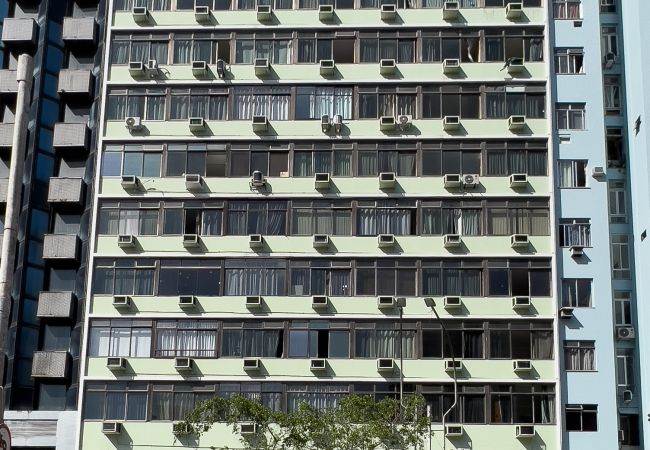 Apartamento em Rio de Janeiro - 450 metros da praia do Leme | PI401 Apartamento em Rio de Janeiro - 450 metros da praia do Leme | PI401