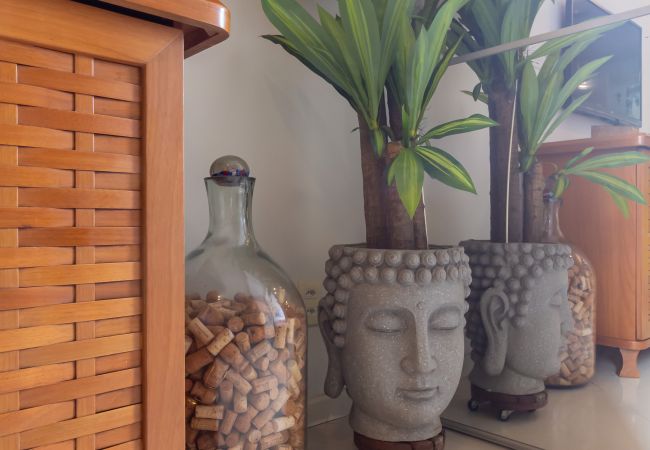 Apartamento em Rio de Janeiro - 450 metros da praia do Leme | PI401 Apartamento em Rio de Janeiro - 450 metros da praia do Leme | PI401