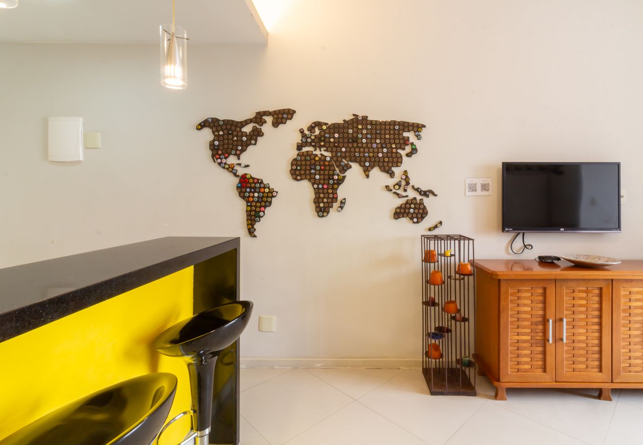 Apartamento em Rio de Janeiro - 450 metros da praia do Leme | PI401 Apartamento em Rio de Janeiro - 450 metros da praia do Leme | PI401