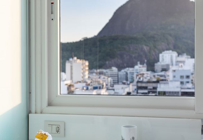 Apartamento em Rio de Janeiro - Belo no Leblon |Vista p/ Morro 2 irmãos| GUC6 ZN1 Apartamento em Rio de Janeiro - Belo no Leblon |Vista p/ Morro 2 irmãos| GUC6 ZN1