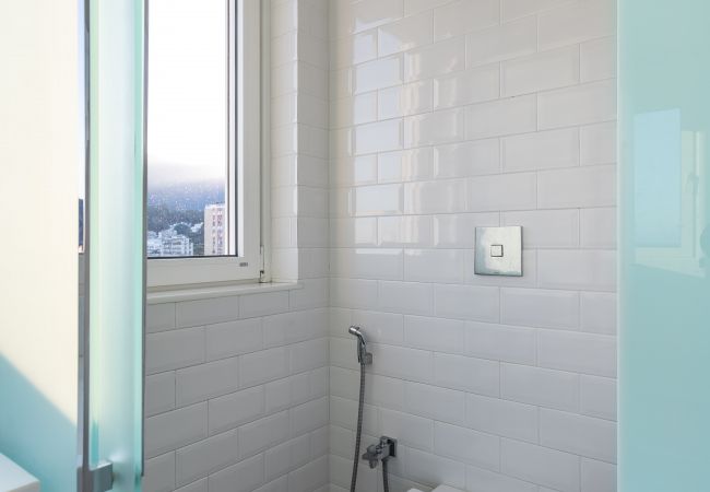 Apartamento em Rio de Janeiro - Belo no Leblon |Vista p/ Morro 2 irmãos| GUC6 ZN1 Apartamento em Rio de Janeiro - Belo no Leblon |Vista p/ Morro 2 irmãos| GUC6 ZN1