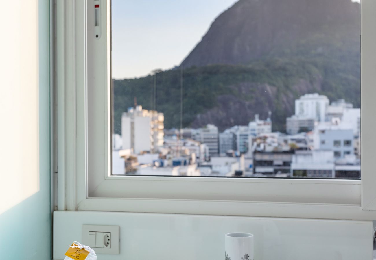 Apartamento em Rio de Janeiro - Belo no Leblon |Vista p/ Morro 2 irmãos| GUC6 ZN1 Apartamento em Rio de Janeiro - Belo no Leblon |Vista p/ Morro 2 irmãos| GUC6 ZN1