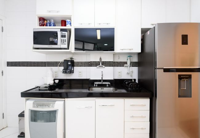 Apartamento em Rio de Janeiro - Iluminado em Copacabana |Paisagem leve| BC706  Apartamento em Rio de Janeiro - Iluminado em Copacabana |Paisagem leve| BC706