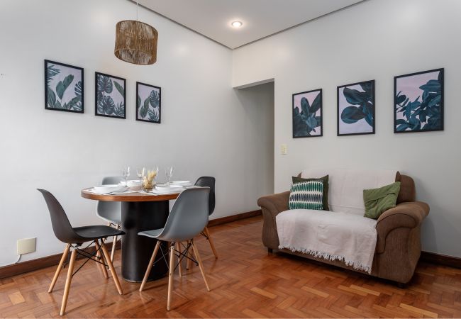 Apartamento em Rio de Janeiro - 6 minutos da praia de Copacabana | RDL1112 Apartamento em Rio de Janeiro - 6 minutos da praia de Copacabana | RDL1112
