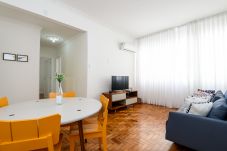 Apartamento em Rio de Janeiro - 3 minutos da praia de Ipanema | PM402