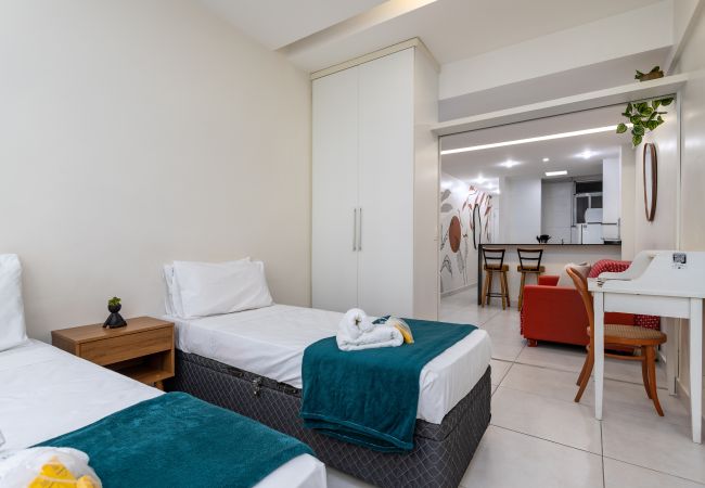 Apartamento em Rio de Janeiro - 3 minutos da praia de Copacabana | DF219 Apartamento em Rio de Janeiro - 3 minutos da praia de Copacabana | DF219