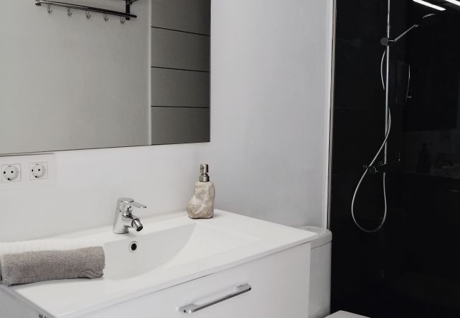 Estúdio em Santa Cruz de Tenerife - HomeForGuest Nuevo* Volcano Modern & Minimalist Loft Estúdio em Santa Cruz de Tenerife - HomeForGuest Nuevo* Volcano Modern & Minimalist Loft
