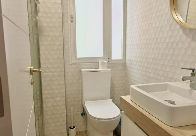 Apartamento em Madrid - MADRID RIO - PALACIO REAL- HOSPITAL 12 OCTUBRE -3 ROOMS - 2 BATHROOMS.Temporal  Apartamento em Madrid - MADRID RIO - PALACIO REAL- HOSPITAL 12 OCTUBRE -3 ROOMS - 2 BATHROOMS.Temporal