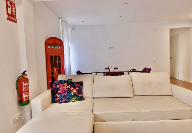 Apartamento em Madrid - MADRID RIO - PALACIO REAL- HOSPITAL 12 OCTUBRE -3 ROOMS - 2 BATHROOMS.Temporal  Apartamento em Madrid - MADRID RIO - PALACIO REAL- HOSPITAL 12 OCTUBRE -3 ROOMS - 2 BATHROOMS.Temporal