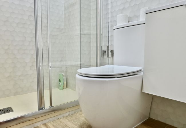 Apartamento em Madrid - MADRID RIO - PALACIO REAL- HOSPITAL 12 OCTUBRE -3 ROOMS - 2 BATHROOMS.Temporal  Apartamento em Madrid - MADRID RIO - PALACIO REAL- HOSPITAL 12 OCTUBRE -3 ROOMS - 2 BATHROOMS.Temporal
