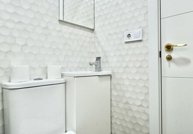 Apartamento em Madrid - MADRID RIO - PALACIO REAL- HOSPITAL 12 OCTUBRE -3 ROOMS - 2 BATHROOMS.Temporal  Apartamento em Madrid - MADRID RIO - PALACIO REAL- HOSPITAL 12 OCTUBRE -3 ROOMS - 2 BATHROOMS.Temporal