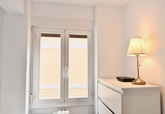 Apartamento em Madrid - MADRID RIO - PALACIO REAL- HOSPITAL 12 OCTUBRE -3 ROOMS - 2 BATHROOMS.Temporal  Apartamento em Madrid - MADRID RIO - PALACIO REAL- HOSPITAL 12 OCTUBRE -3 ROOMS - 2 BATHROOMS.Temporal