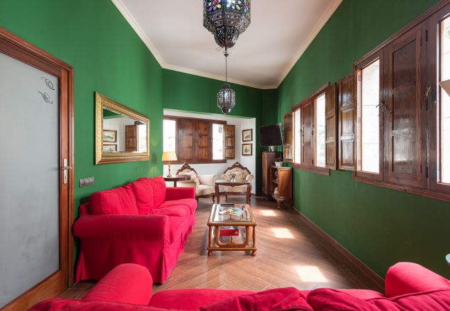 Apartamento em Arucas - HomeForGuest NUEVO Dúplex con Azotea junto a la Catedral de Arucas Apartamento em Arucas - HomeForGuest NUEVO Dúplex con Azotea junto a la Catedral de Arucas
