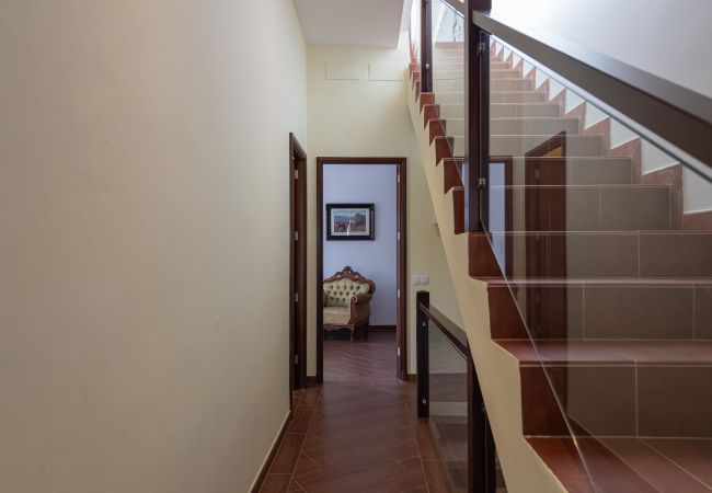 Apartamento em Arucas - HomeForGuest NUEVO Dúplex con Azotea junto a la Catedral de Arucas Apartamento em Arucas - HomeForGuest NUEVO Dúplex con Azotea junto a la Catedral de Arucas