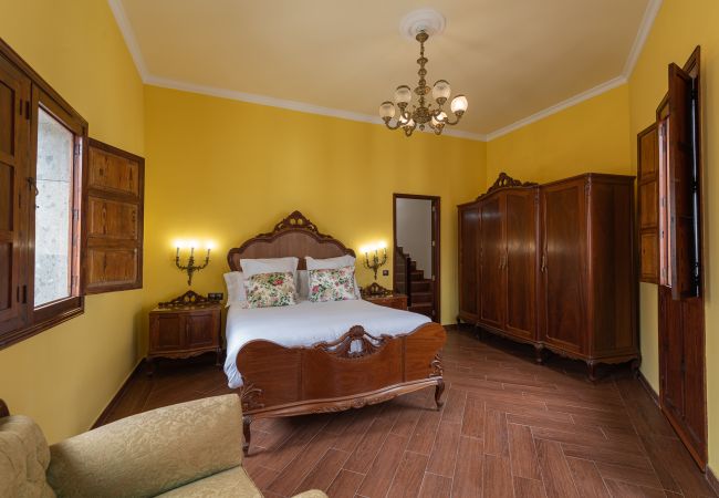 Apartamento em Arucas - HomeForGuest NUEVO Dúplex con Azotea junto a la Catedral de Arucas Apartamento em Arucas - HomeForGuest NUEVO Dúplex con Azotea junto a la Catedral de Arucas
