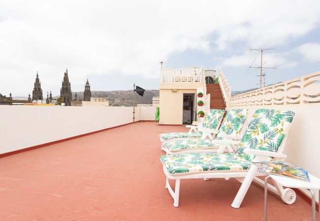 Apartamento em Arucas - HomeForGuest NUEVO Dúplex con Azotea junto a la Catedral de Arucas Apartamento em Arucas - HomeForGuest NUEVO Dúplex con Azotea junto a la Catedral de Arucas