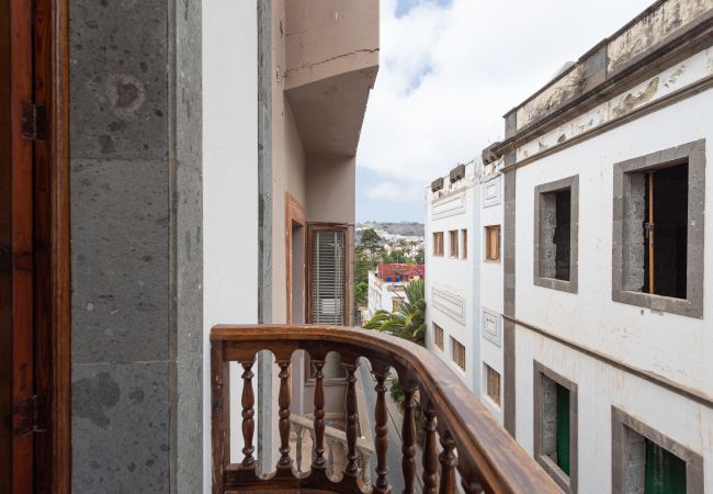 Apartamento em Arucas - HomeForGuest NUEVO Dúplex con Azotea junto a la Catedral de Arucas Apartamento em Arucas - HomeForGuest NUEVO Dúplex con Azotea junto a la Catedral de Arucas