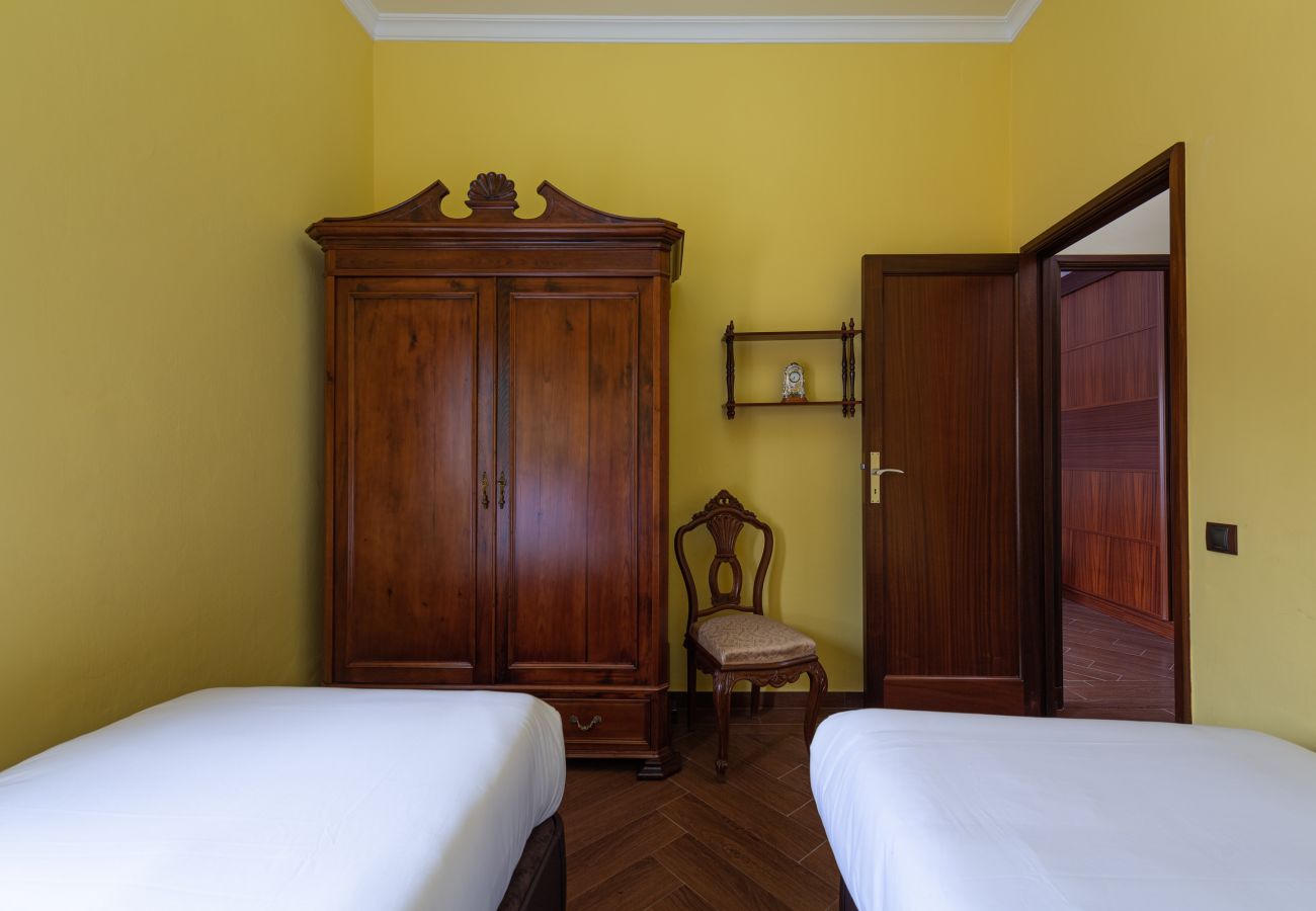 Apartamento em Arucas - HomeForGuest NUEVO Dúplex con Azotea junto a la Catedral de Arucas Apartamento em Arucas - HomeForGuest NUEVO Dúplex con Azotea junto a la Catedral de Arucas