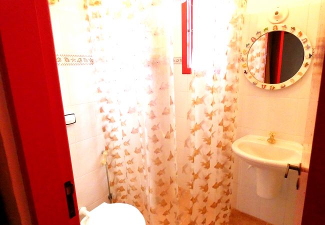 Casa em São Sebastião - Casa com lazer e WiFi a 100m da Praia de Guaecá/SP Casa em São Sebastião - Casa com lazer e WiFi a 100m da Praia de Guaecá/SP