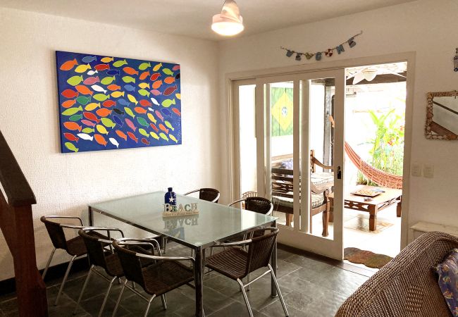 Casa em São Sebastião - Casa c lazer e wifi em frente à praia de Maresias Casa em São Sebastião - Casa c lazer e wifi em frente à praia de Maresias