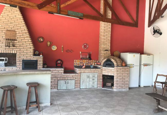 Casa em Campo Limpo Paulista - Chácara c WiFi, piscina,churrasq e salão de jogos Casa em Campo Limpo Paulista - Chácara c WiFi, piscina,churrasq e salão de jogos
