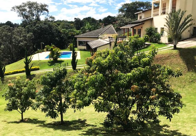 Casa em Campo Limpo Paulista - Chácara c WiFi, piscina,churrasq e salão de jogos Casa em Campo Limpo Paulista - Chácara c WiFi, piscina,churrasq e salão de jogos